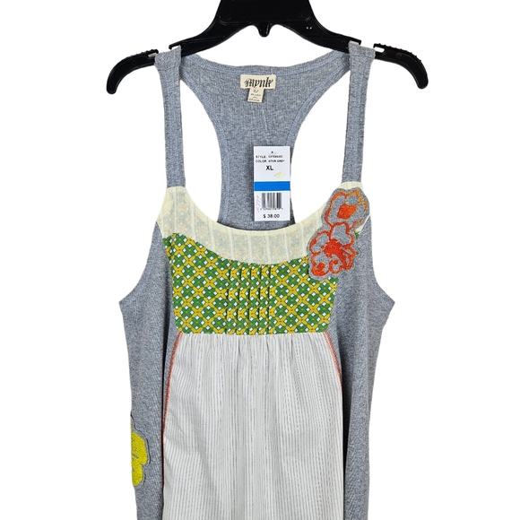 Mynk Racerback Tank Top NWT - Picture 2 of 9